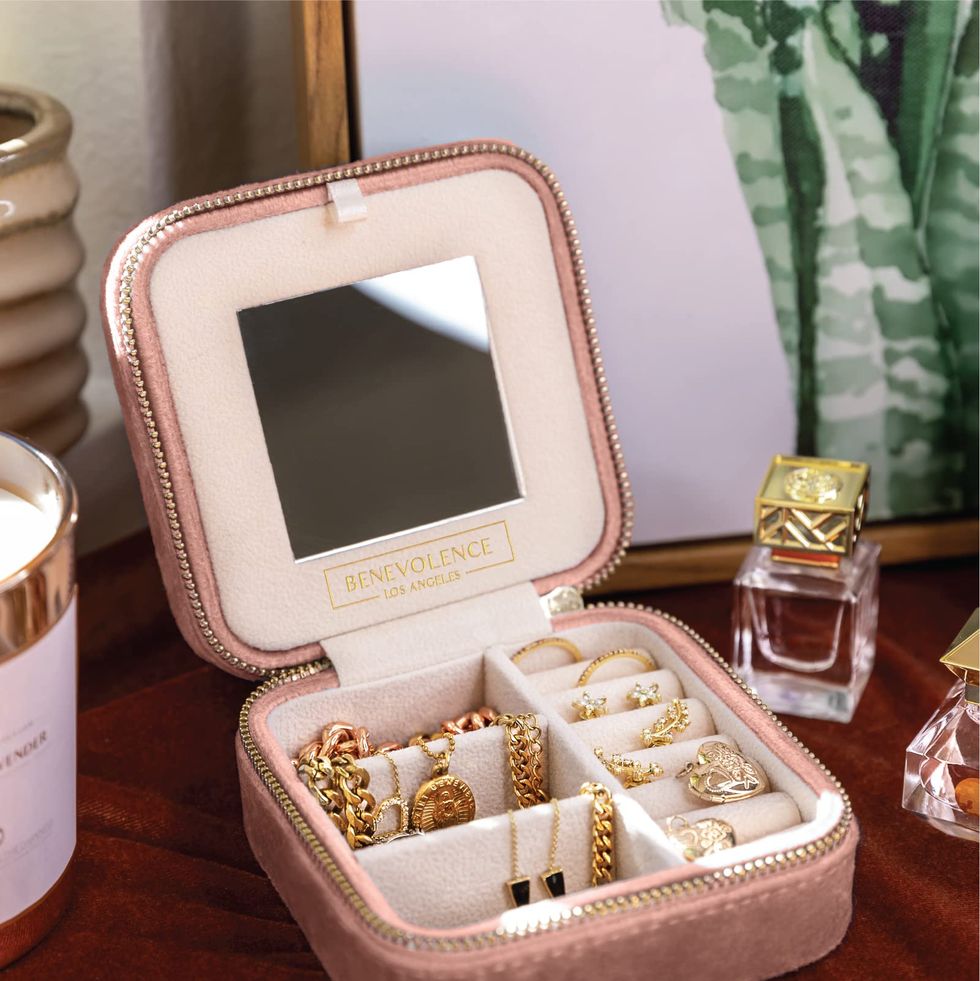 Plush Velvet Travel Jewelry Box 