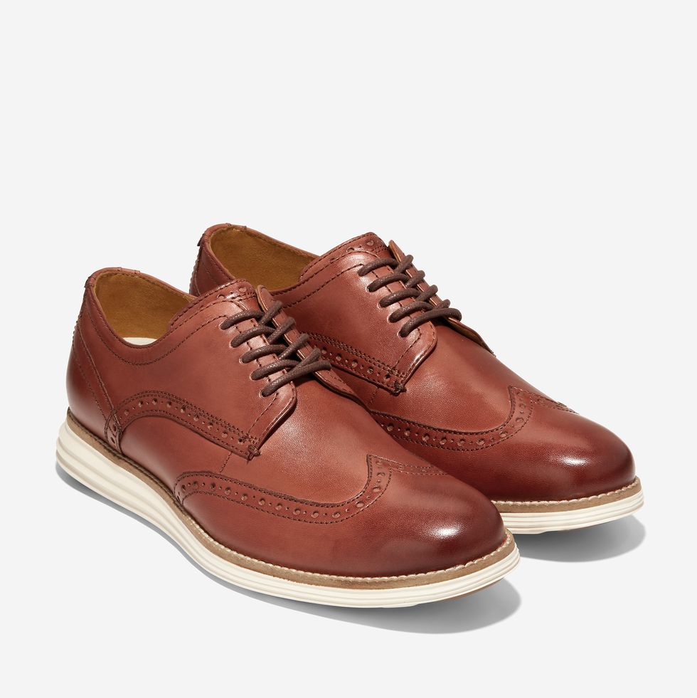 10 Best Business Casual Shoes for Men 2024, Tested by Style Experts