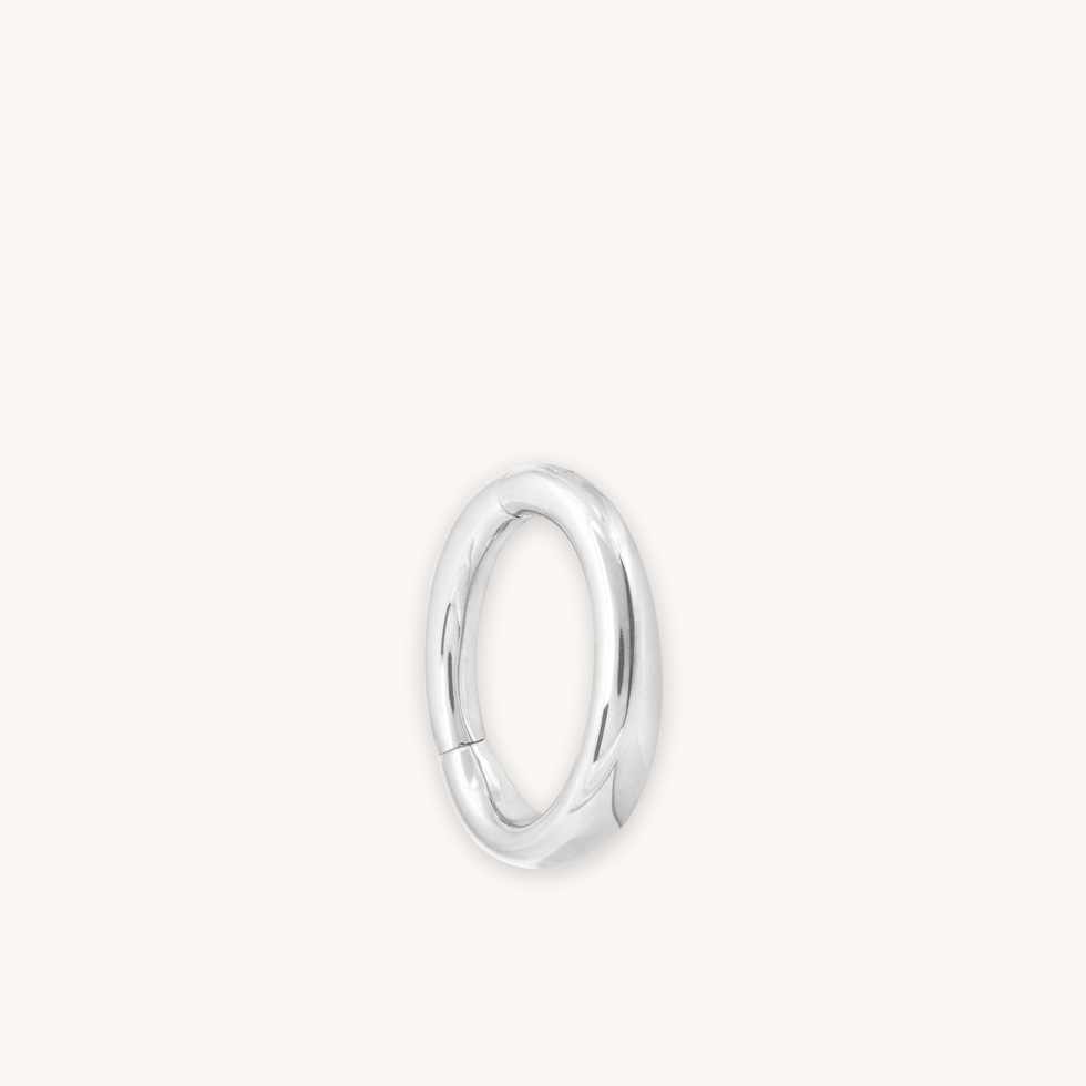 Solid White Gold Graduated Rook Hoop