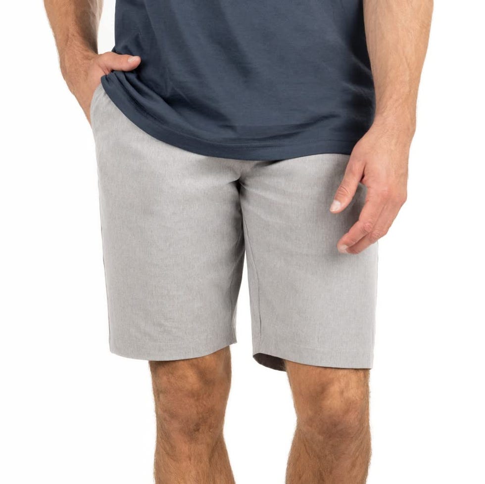 TravisMathew Men's HEFNER 2.0 Short, Light Grey, 33