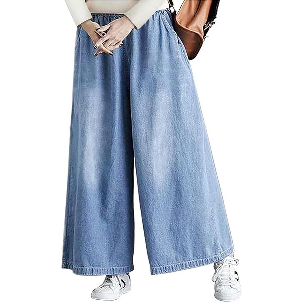 Shop Selena Gomez’s Baggy Jeans Affordable Dupe