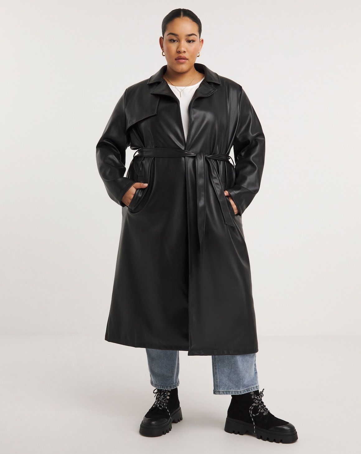 Best black trench on sale coat