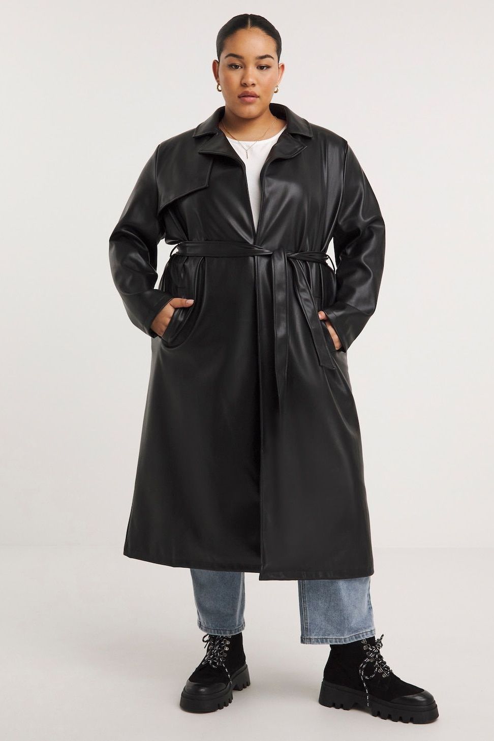 The Best Trench Coats for Women 2023: Reformation, Burberry, Nobis