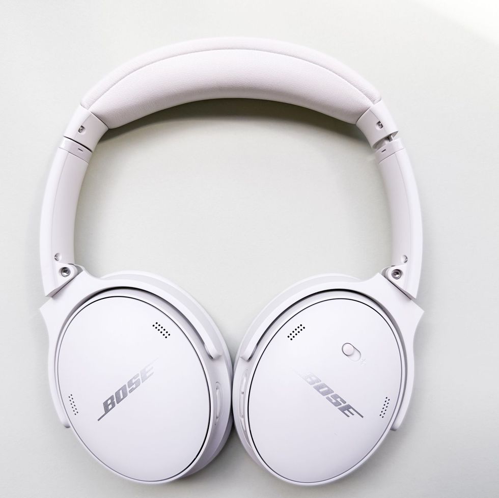Bowers & Wilkins PX7 S2 (Blue) Over-ear noise-canceling wireless headphones  at Crutchfield
