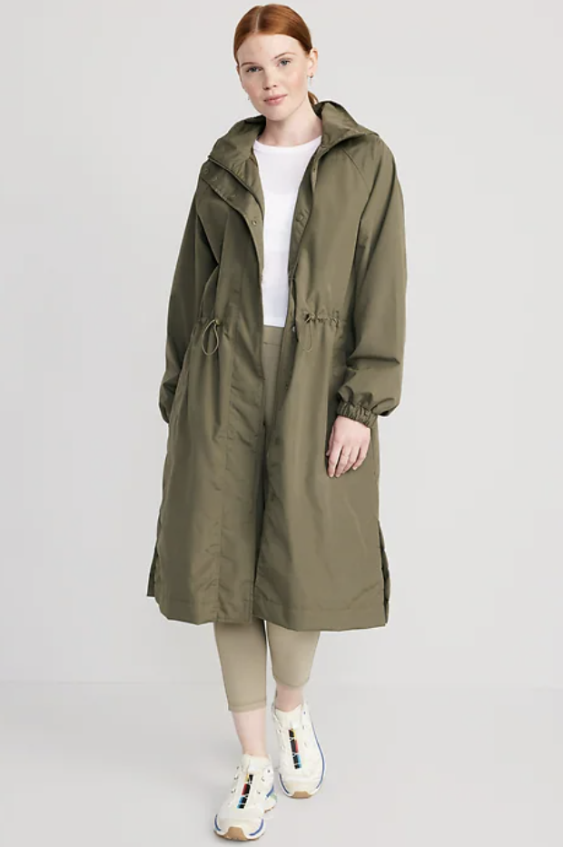 Best Raincoats & Rain Jackets For Women 2023