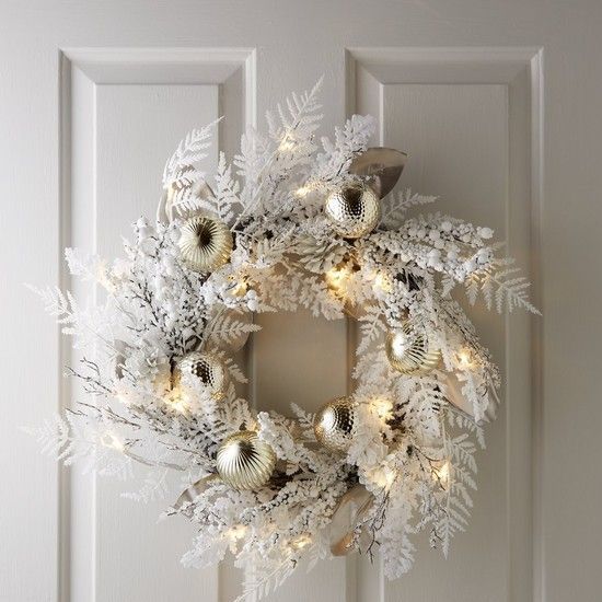 Very Home White Winter Wreath