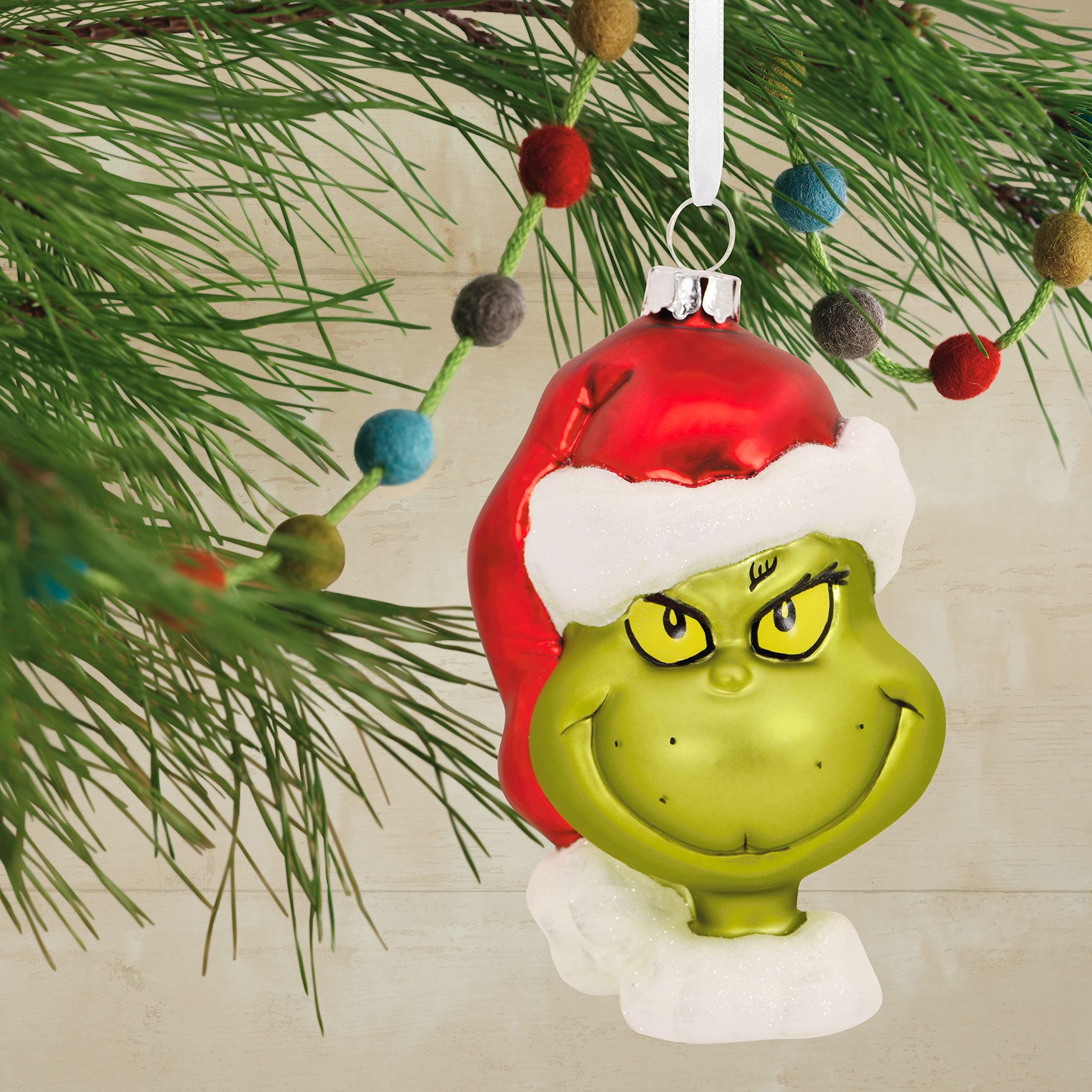 The 2024 grinch decor