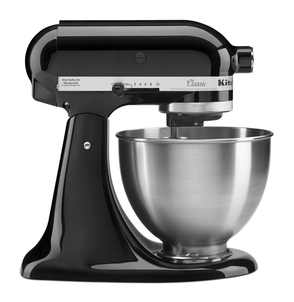 Classic Series 4.5 Quart Tilt-Head Stand Mixer