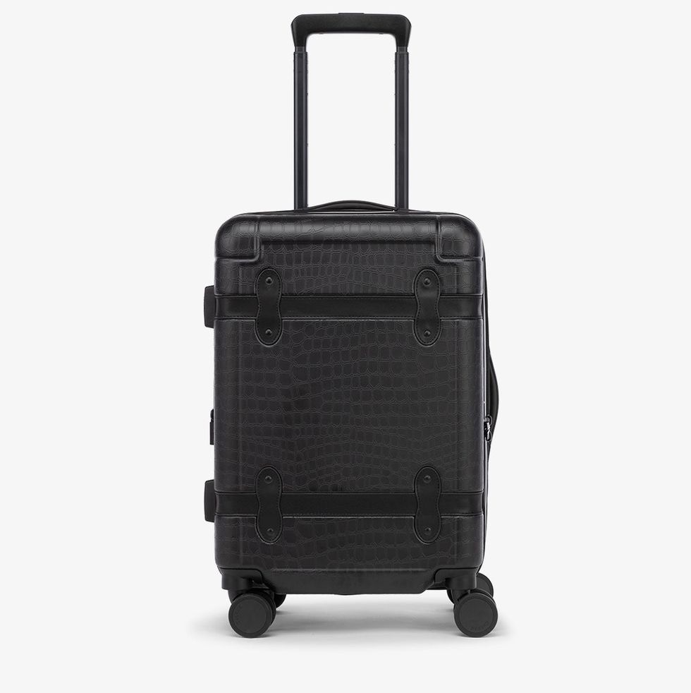 Trnk Carry-On