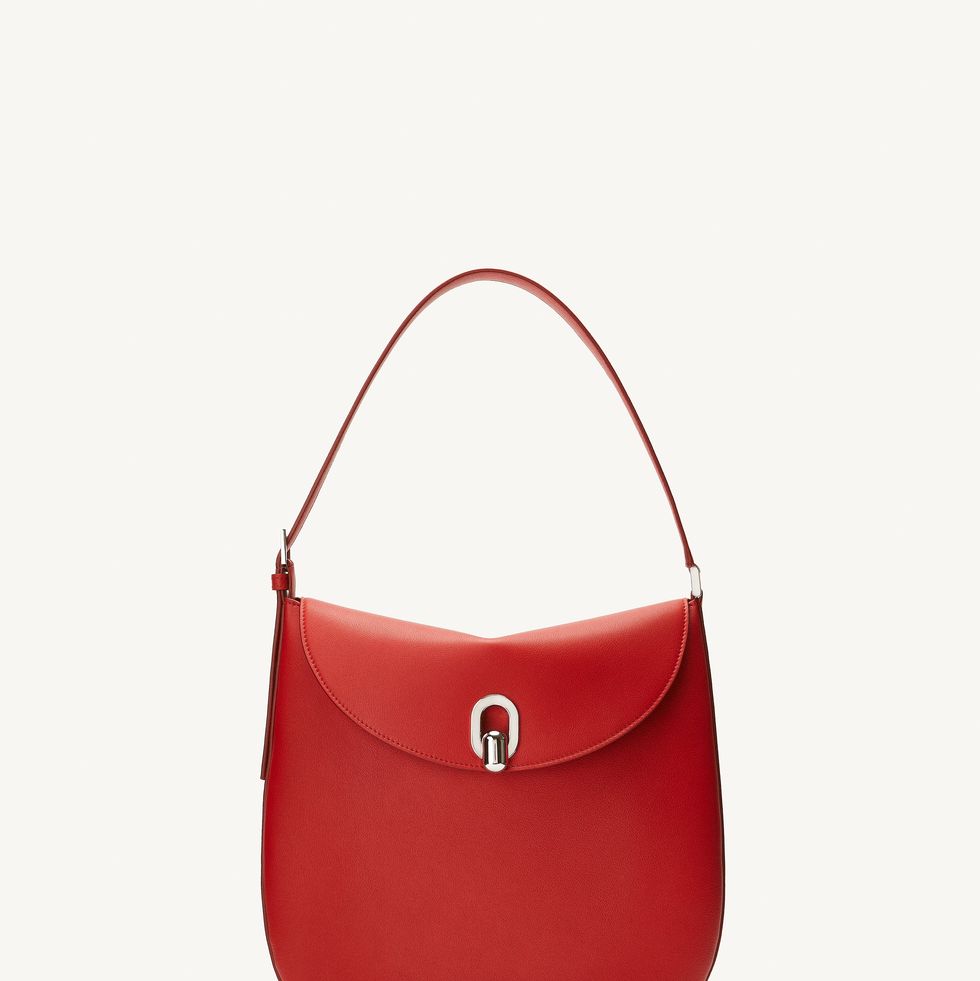 the perfect shade of red 💋 try on my first and prob only designer bag