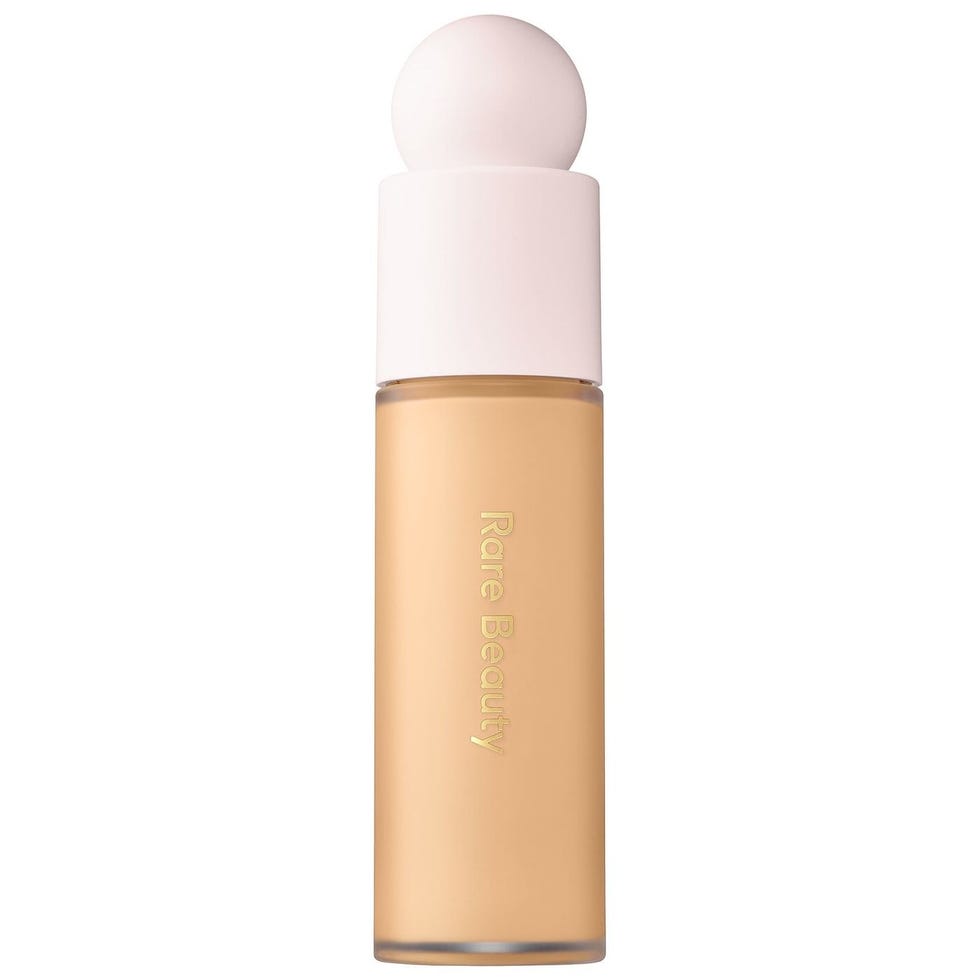 Liquid Touch Weightless Foundation in 210