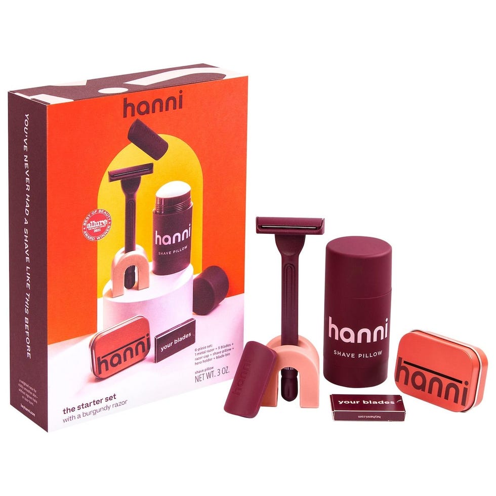 1694662940-hanni-shave-starter-set-6502811691c1b أفضل 25 هدية للعناية بالبشرة لعام 2023 - هدايا لخبراء العناية بالبشرة