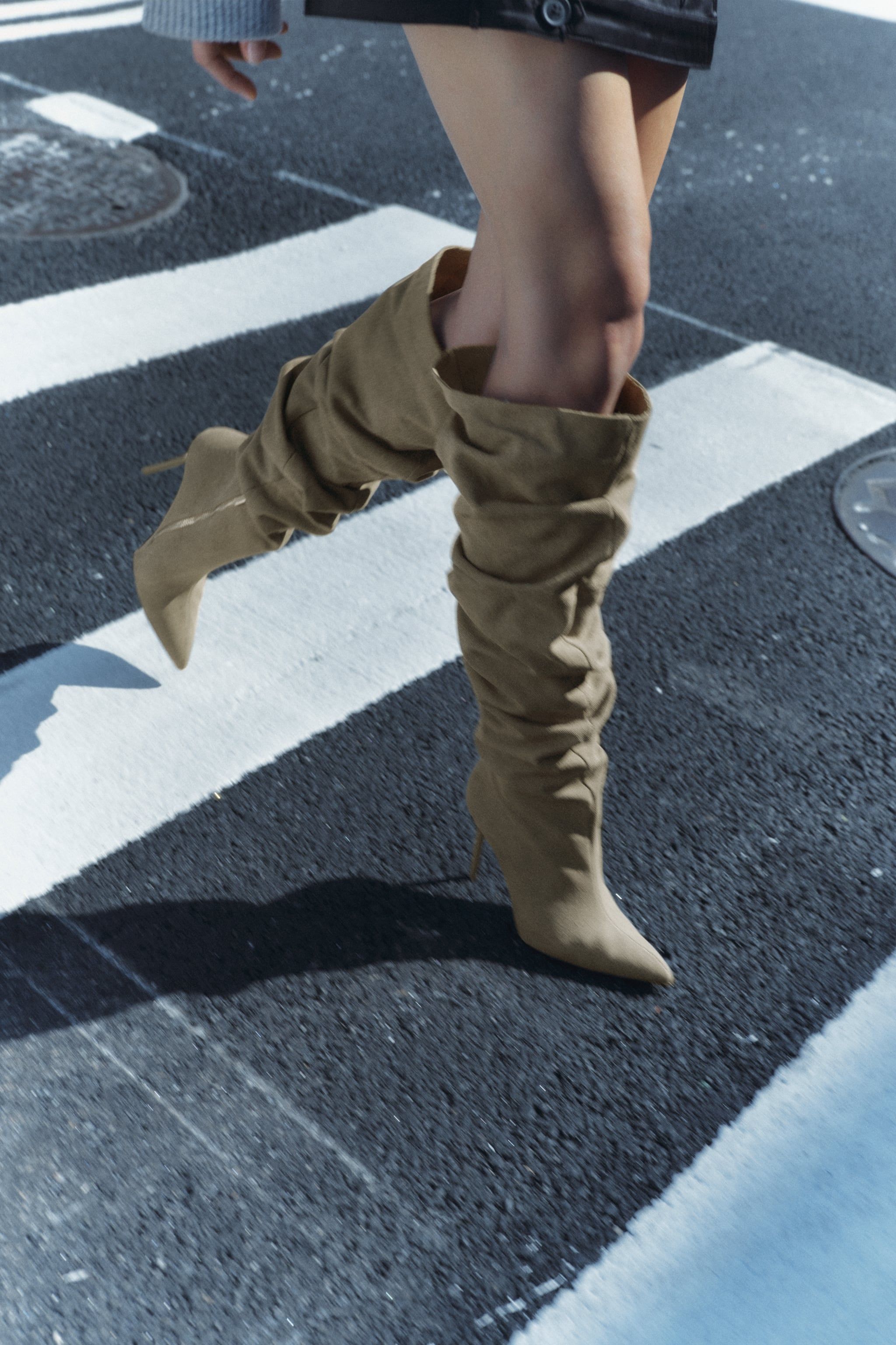 Botas arrugadas zara new arrivals