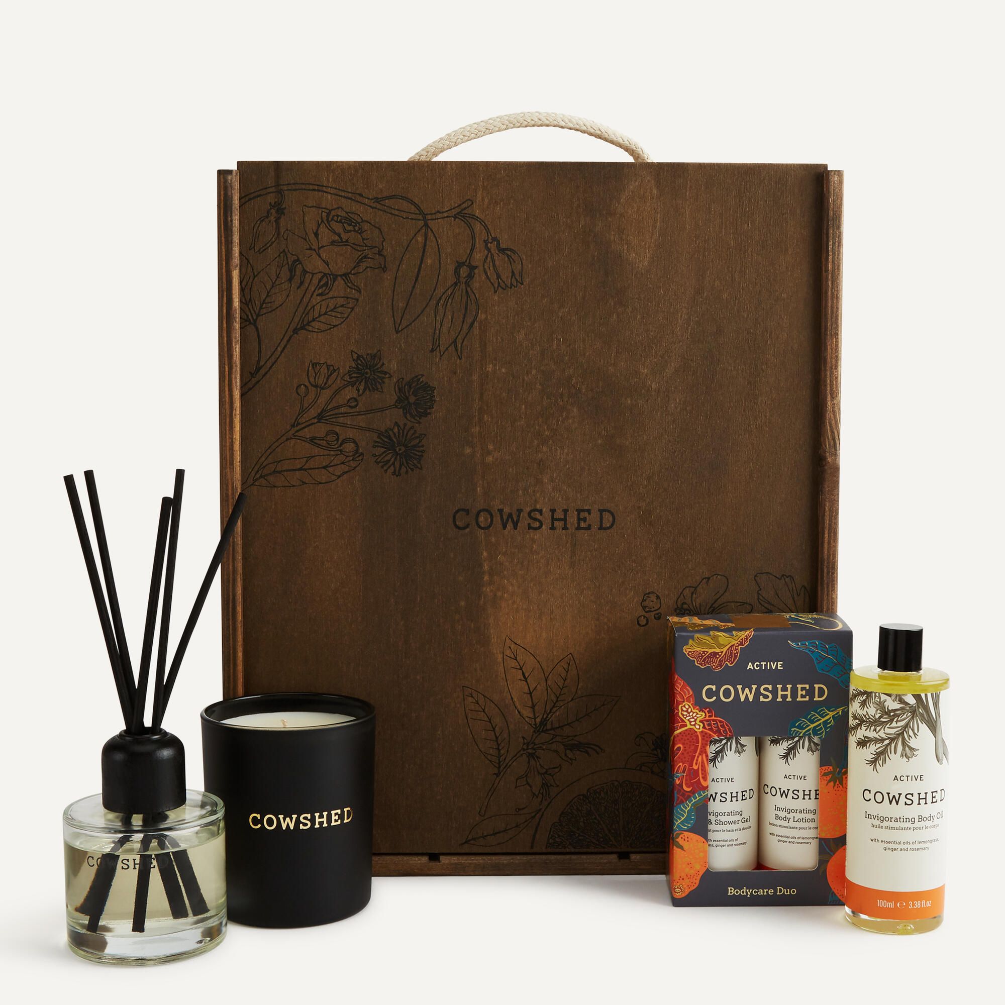 Exquisite Gift Hamper (Small) Laderach India