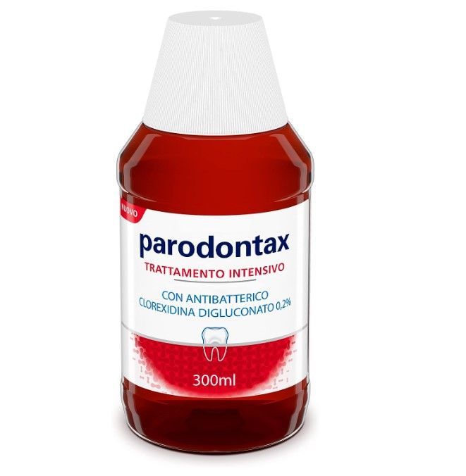 Parodontax Collutorio Clorexidina è un trattamento intensivo ad azione antibatterica e antiplacca per igiene orale, senza alcol e perfetto per l’uso quotidiano