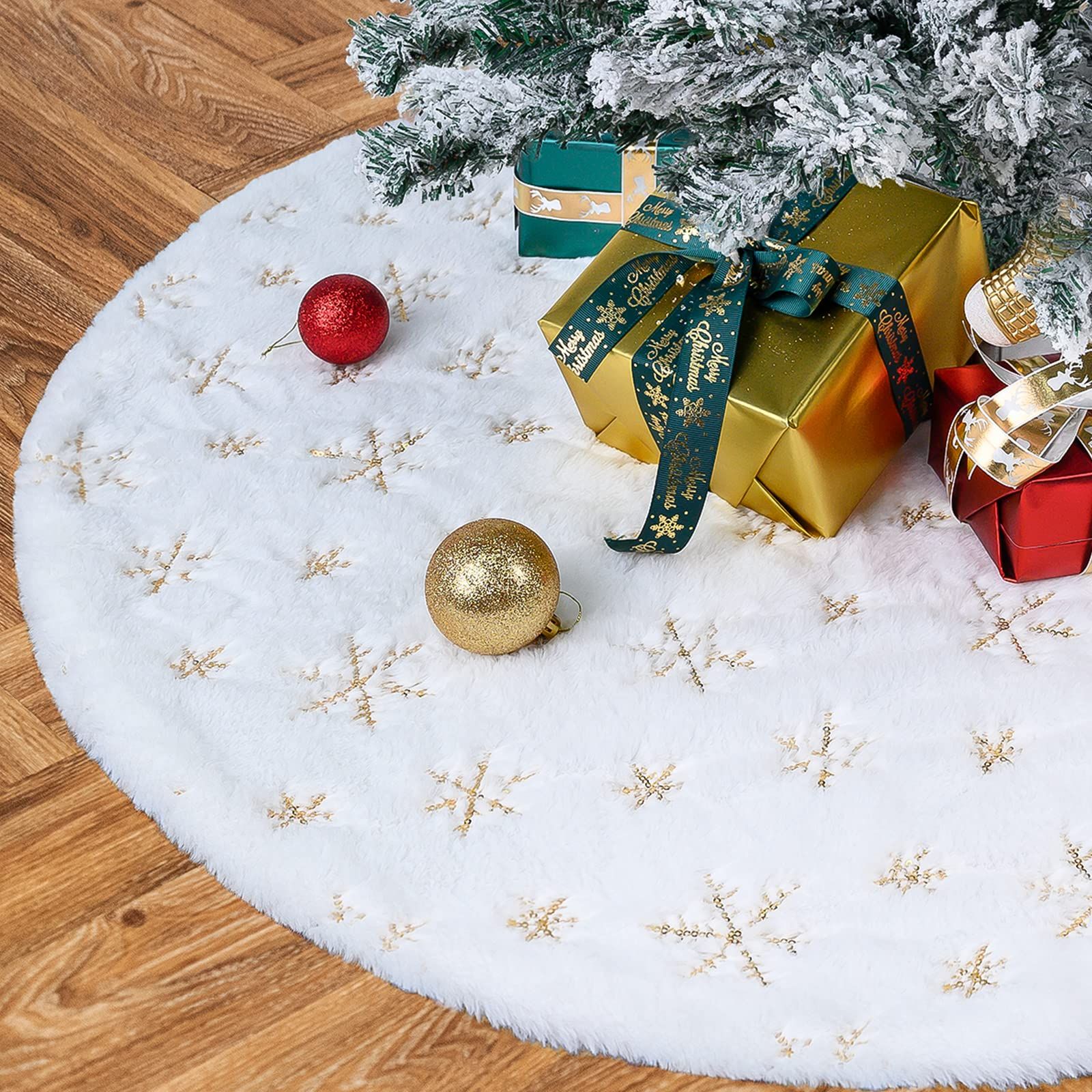 Gold christmas tree skirt hotsell john lewis