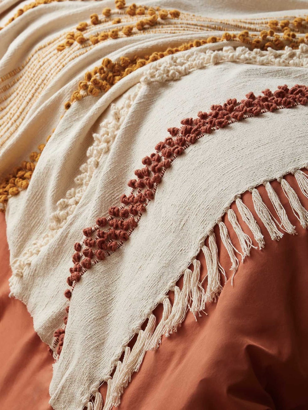 Casablanca Collection Anfa Tufted Throw