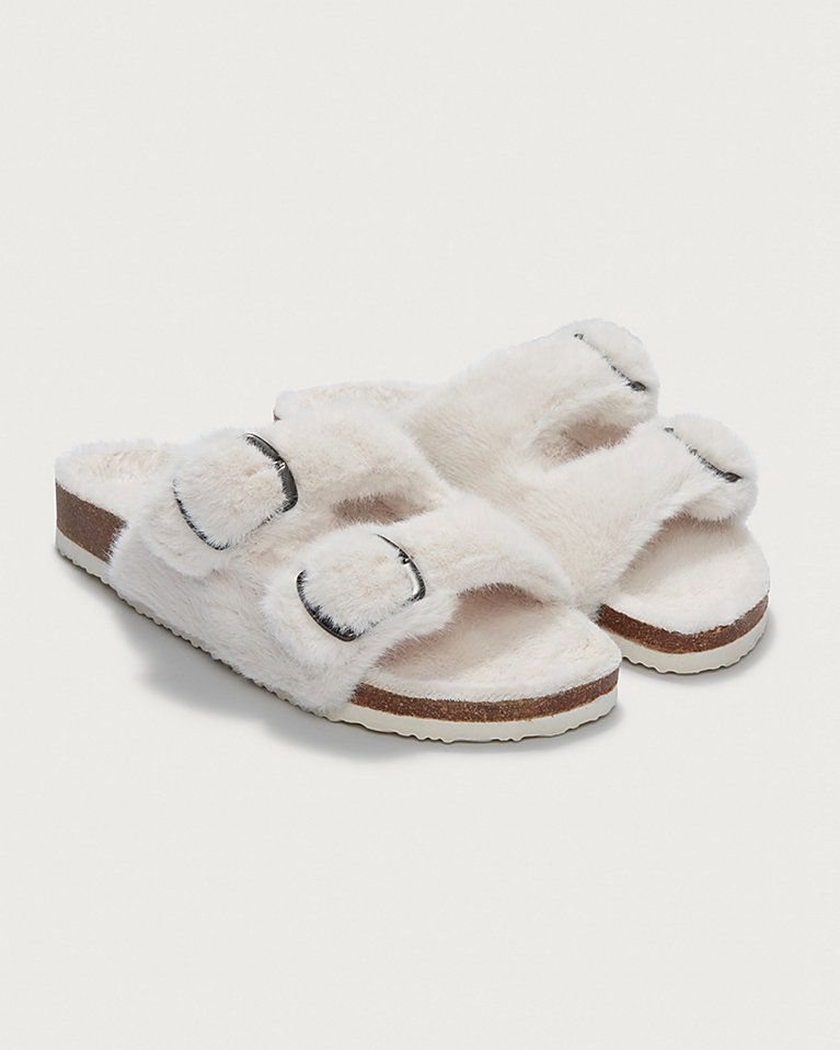 19 Best slippers for women 2023: cosy and comfy