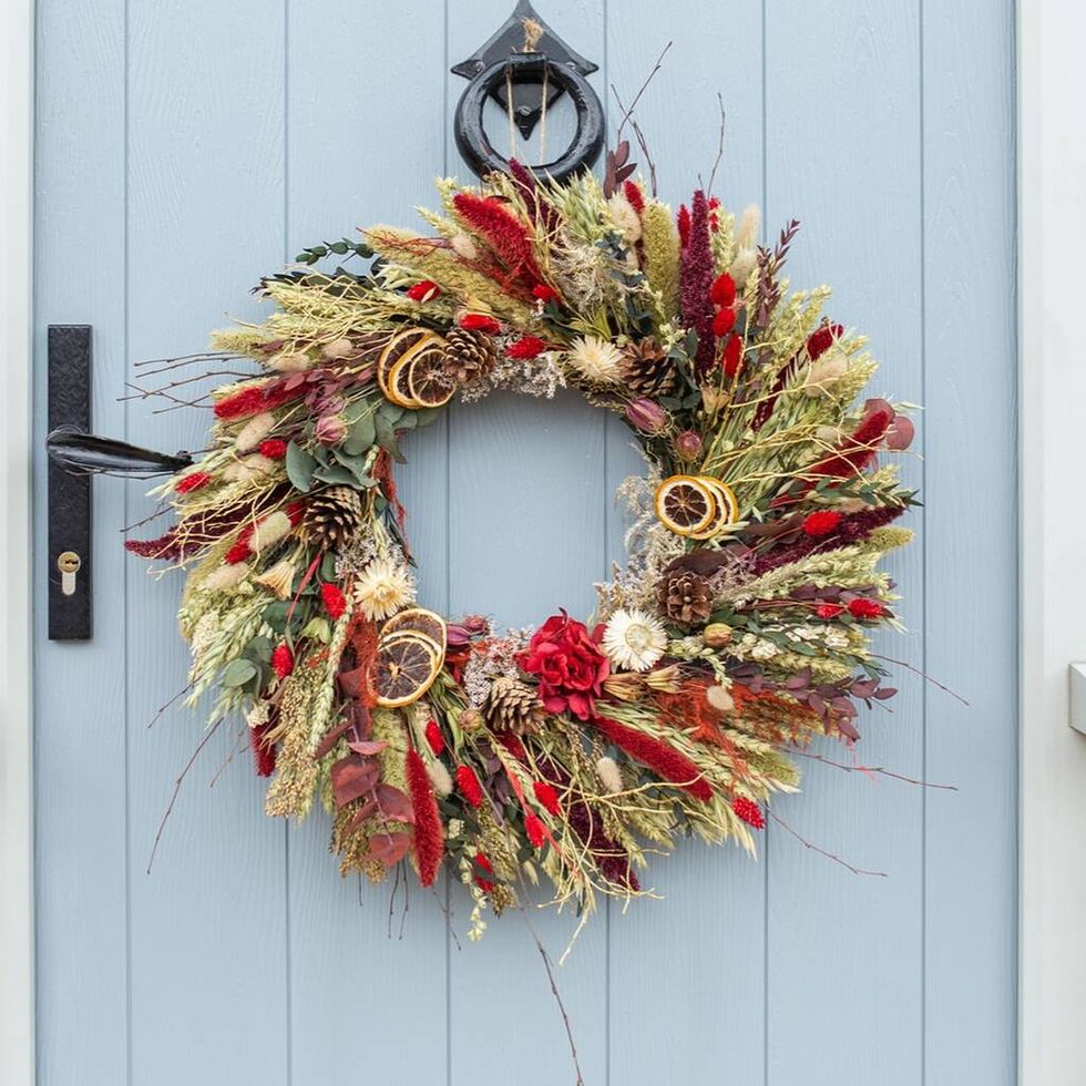 Traditional Christmas Dried Flower Wreath Making Kit
