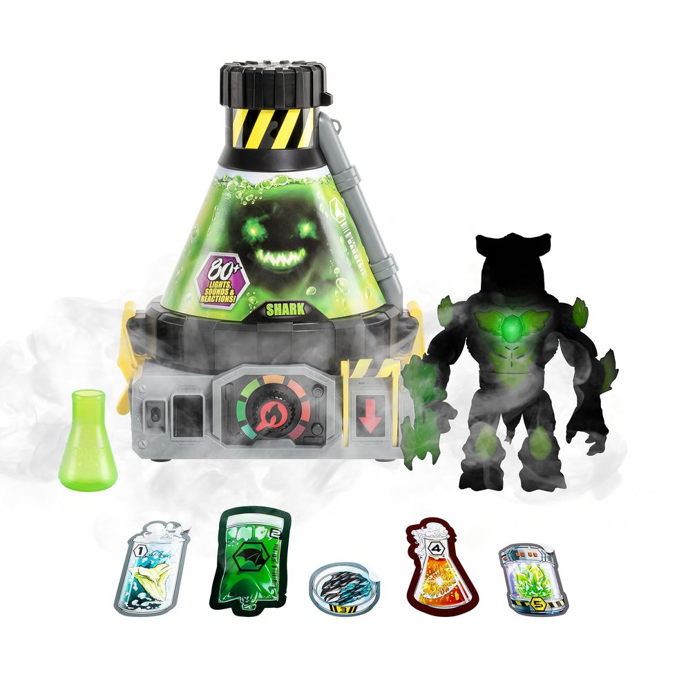Beast Lab 11105 Creator. Experiment to Create Your Beast. Which Shark Will You Unleash Makes Real Bio Mist, Multicolor
