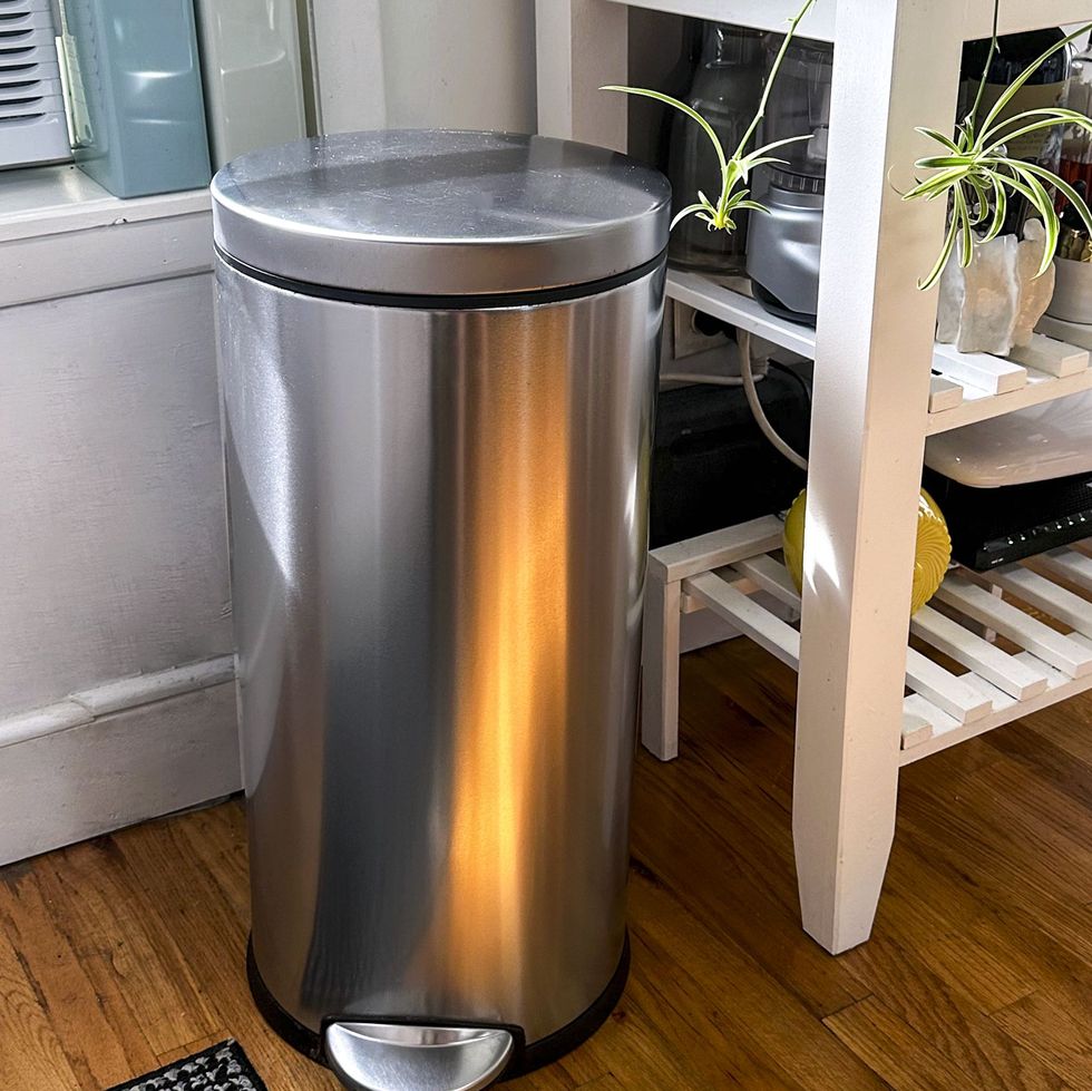 The 10 Most Popular Kitchen Trash Cans On