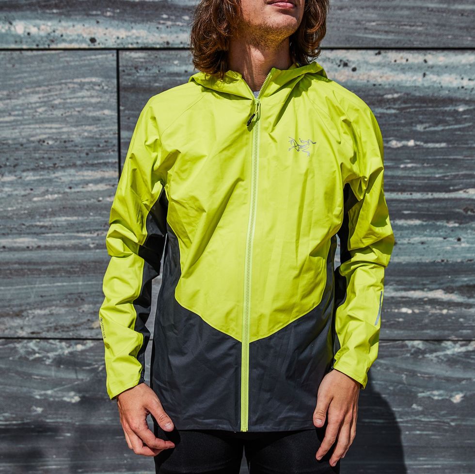 Best Windbreaker Jacket For Running: Alo Yoga Legend Jacket
