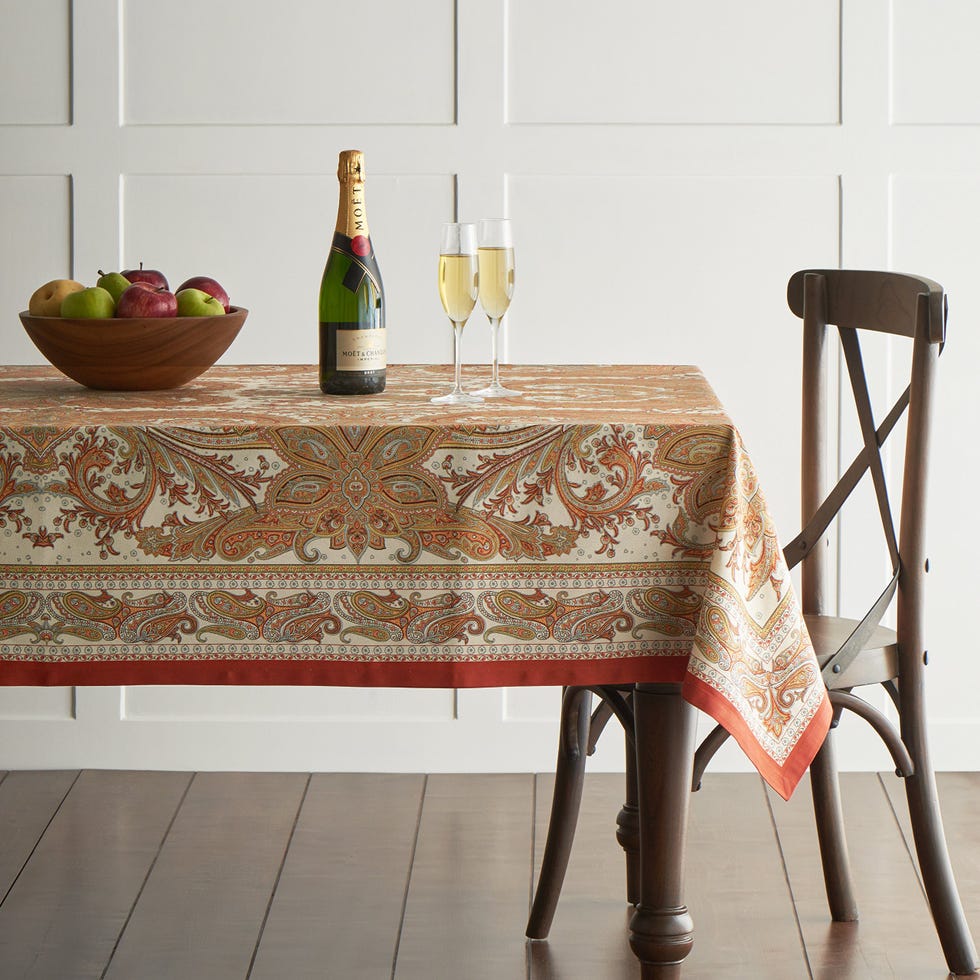 100% Cotton Kashmir Paisley Tablecloth 100% Cotton Kashmir Paisley Tablecloth