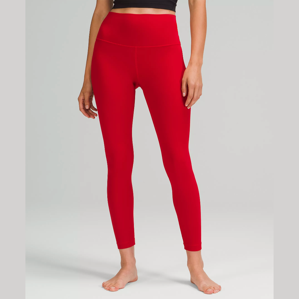 What is the story behind everyone's obsession with Lululemon's bestselling  Align pants and other activewear?