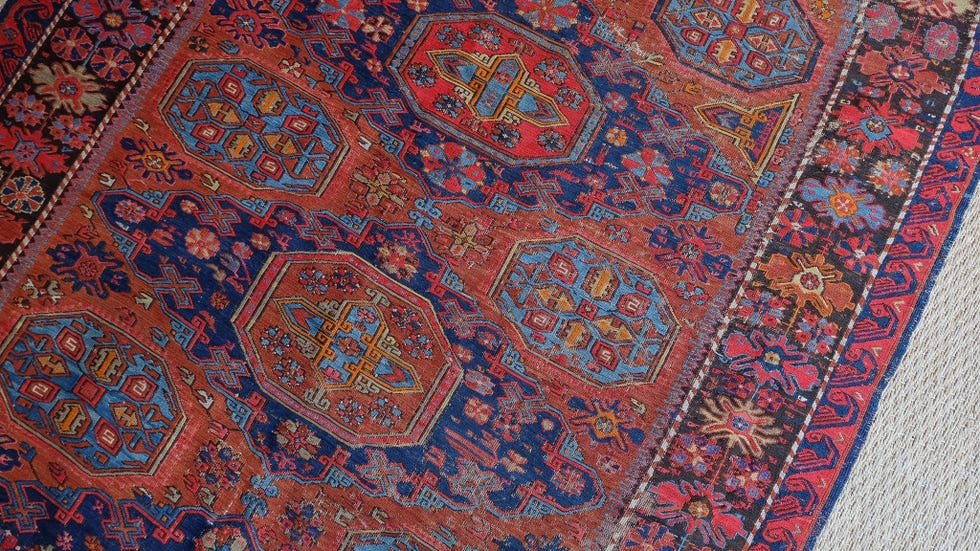 The Best Places to Buy Vintage Rugs, According to Designers