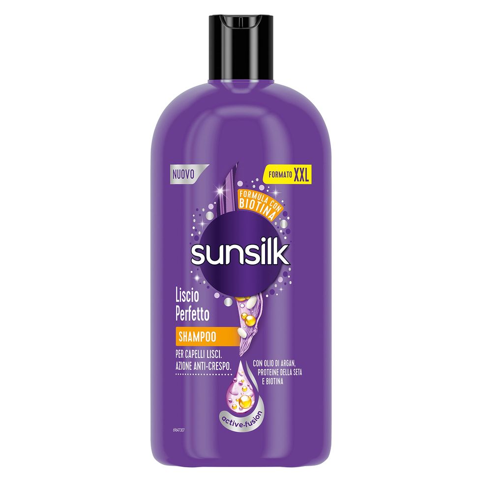 Perfect Smooth shampoo, Active Fusion formula with argan oil, silk proteins and biotin. 