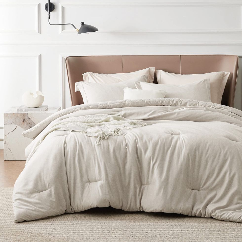  Bedsure Twin XL Comforter Sets - 5 Pieces Reversible