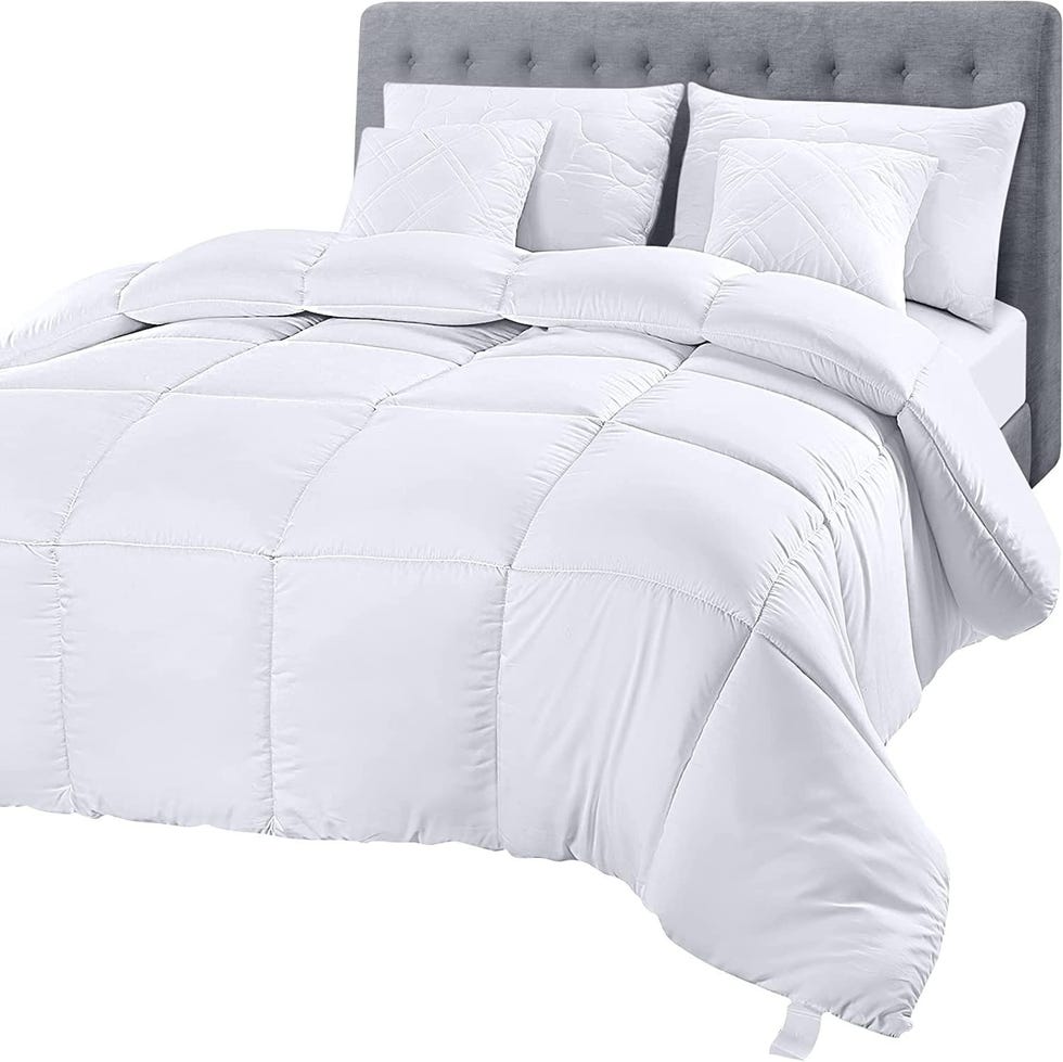  Utopia Bedding Micromink Sherpa Fleece Queen Comforter