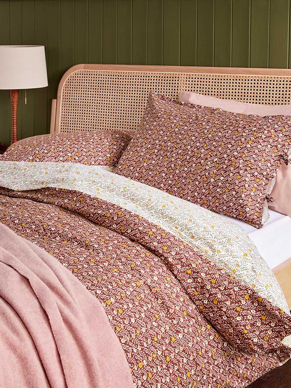 Agnes Washed Cotton Double Duvet Cover Set, Multi-£70-£100