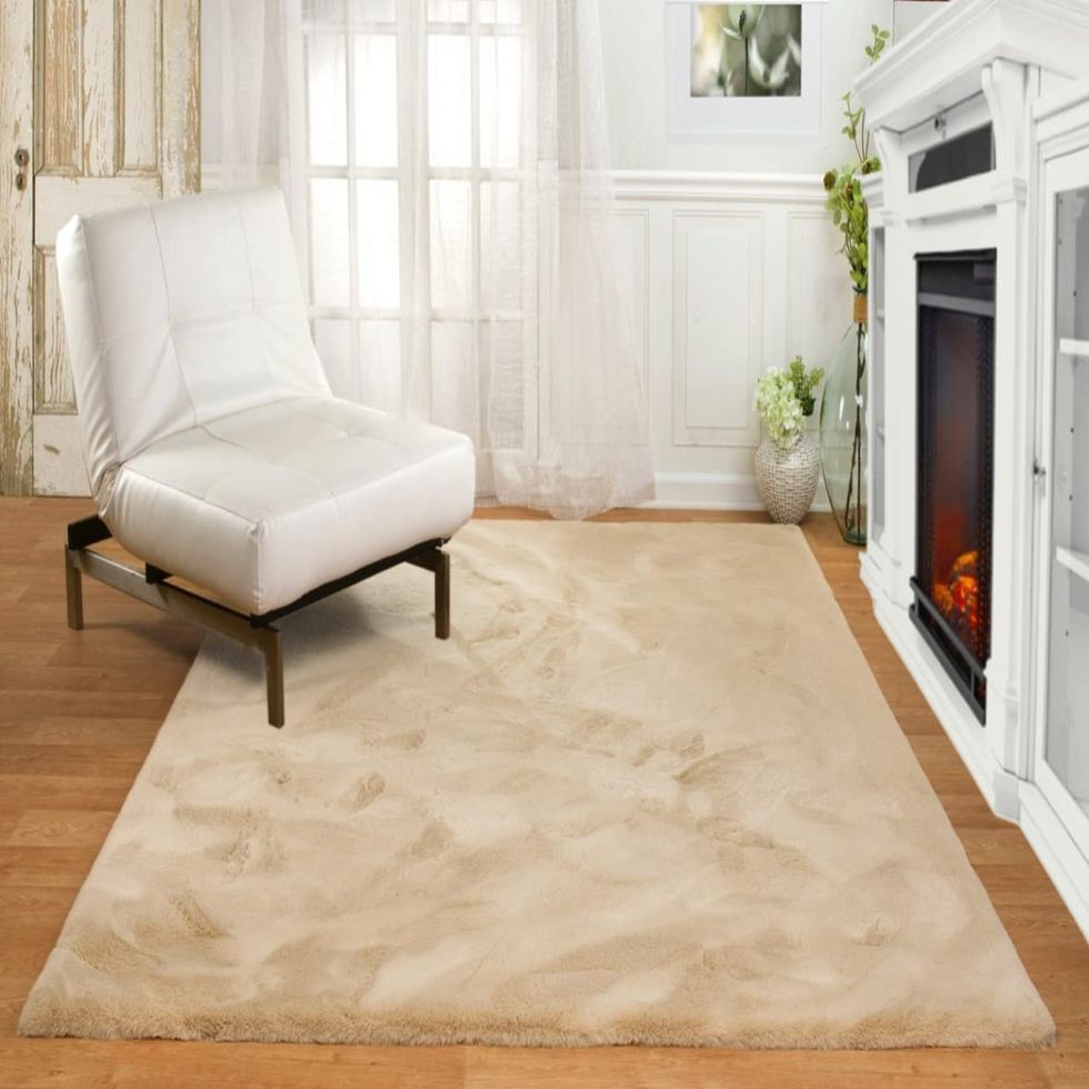 6' x 9' Beige Shag Faux Rabbit Fur Fluffy and Thick Rectangle Area Rug for Living  Room