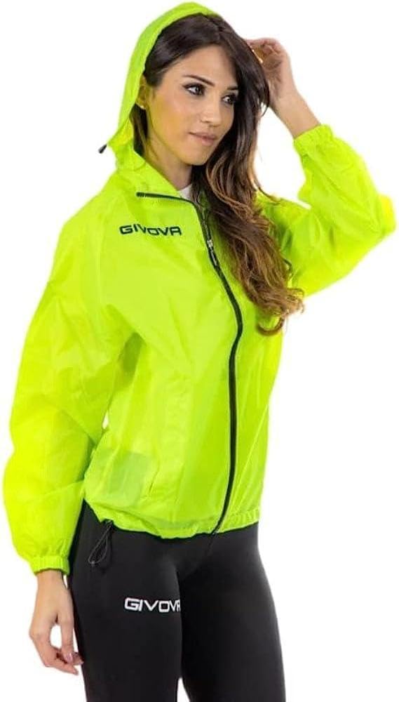Cortavientos impermeable deportivo Givova en color verde