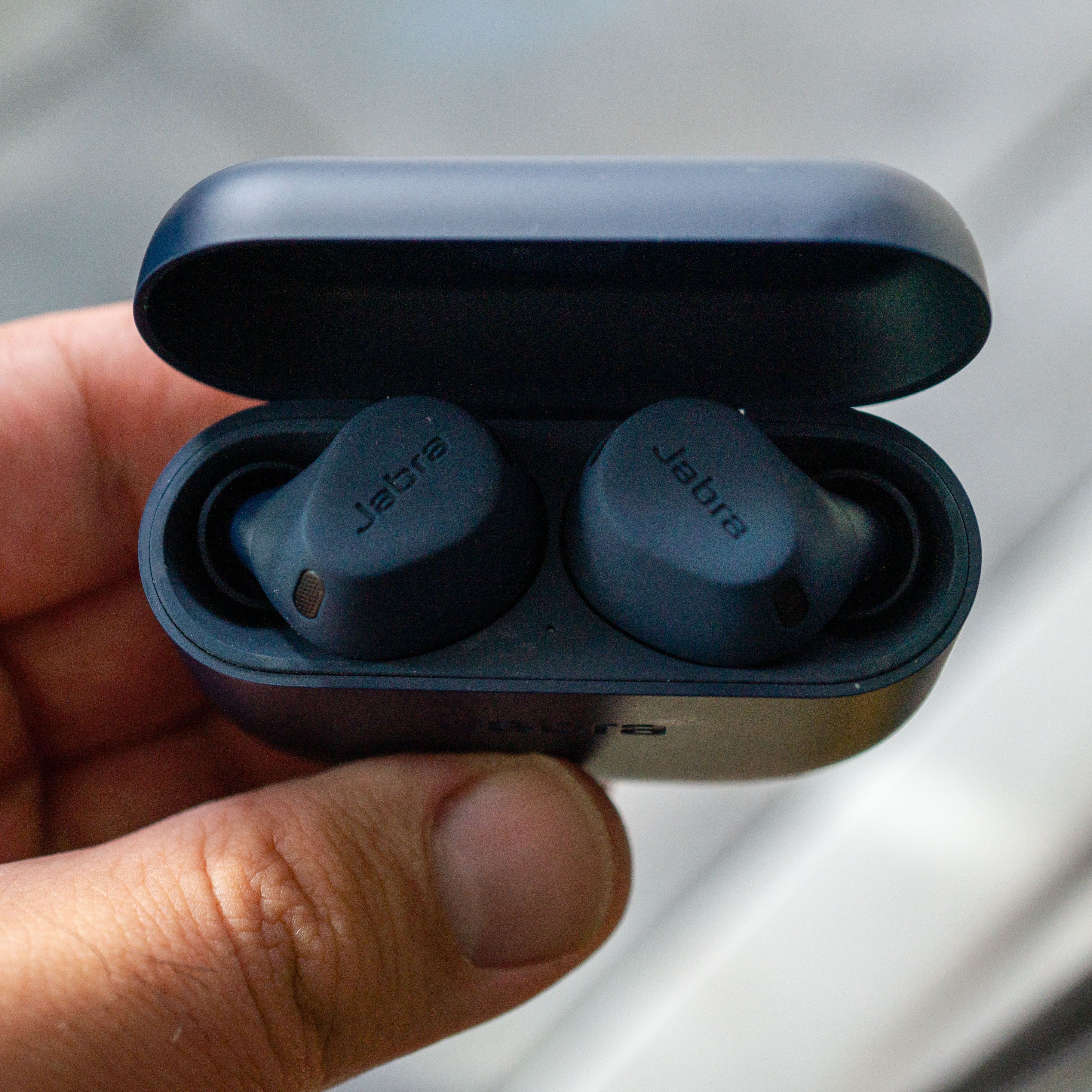 Best waterproof best sale wireless earbuds