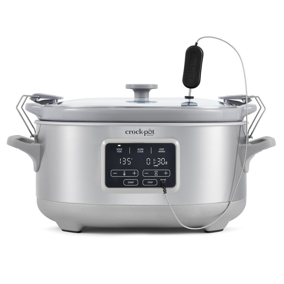 Toastmaster 7qt Travel Programmable Slow Cooker w/ Locking Lid