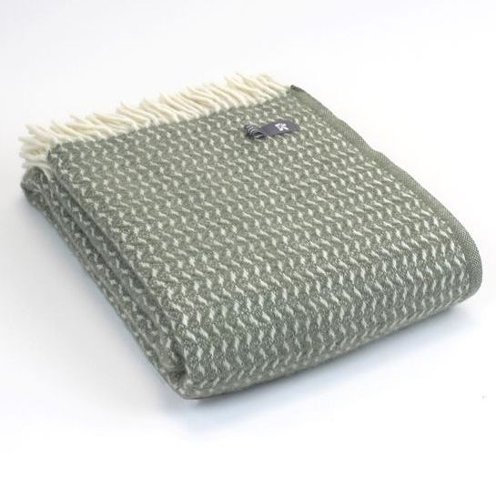 National Trust Pure New Wool Throw Leaf Weave Sage