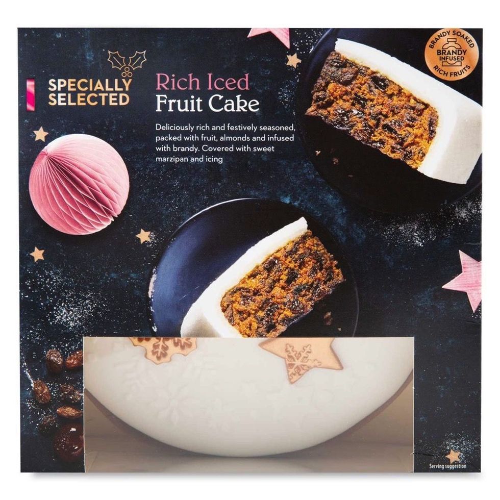 Aldi Specially Selected Rich Iced Fruit Cake 907g