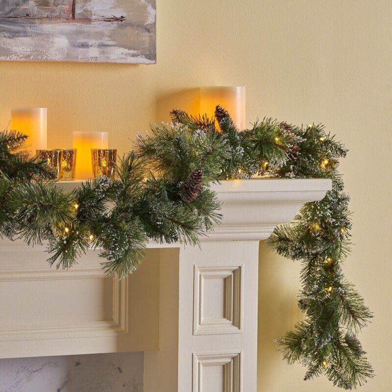 I found the best faux garland that looks very realistic 👏🏻🎄 what do