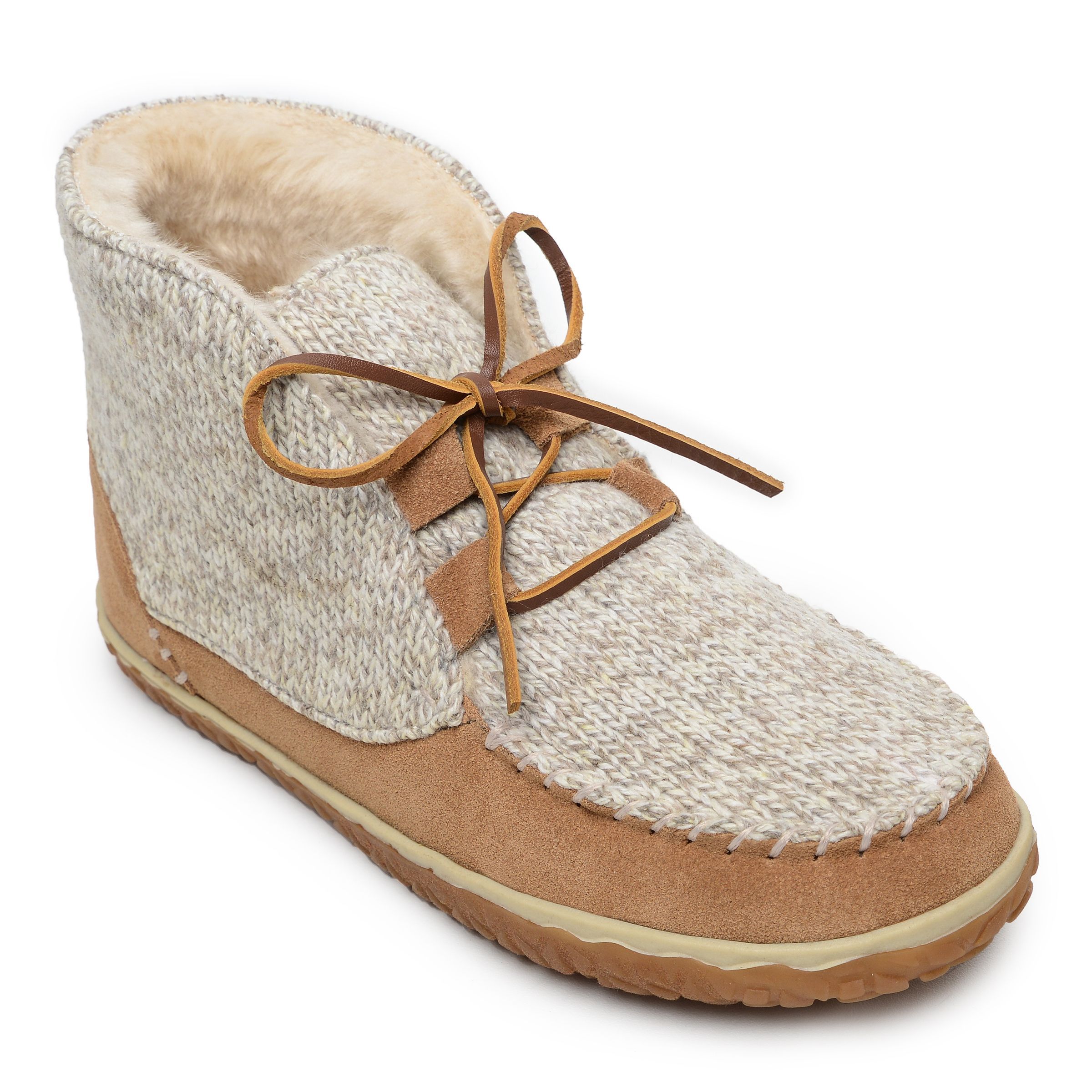 Best minnetonka online slippers