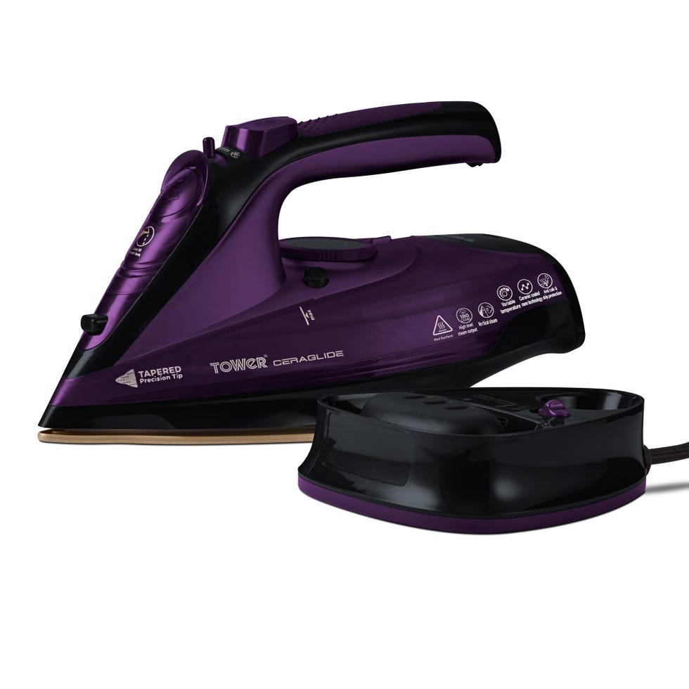 T22008 CeraGlide Cordless Steam Iron