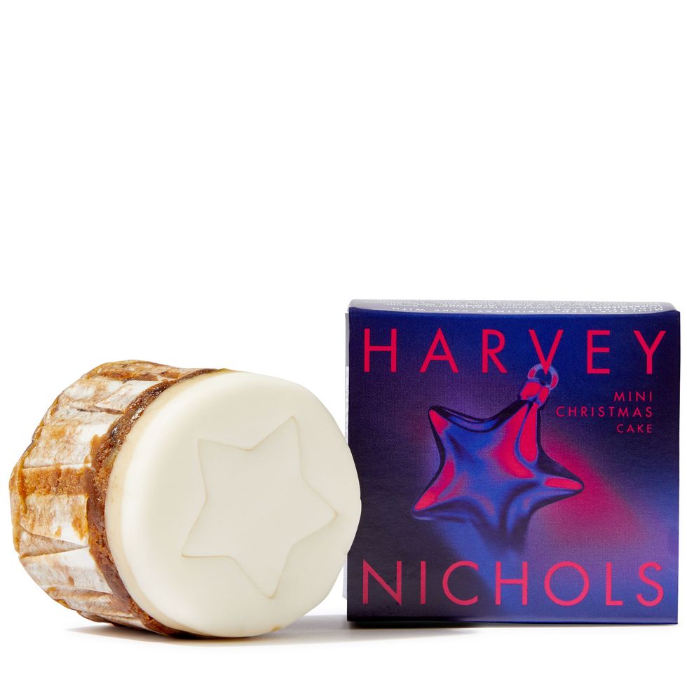 Harvey Nichols Mini Top Iced Christmas Cake 140g