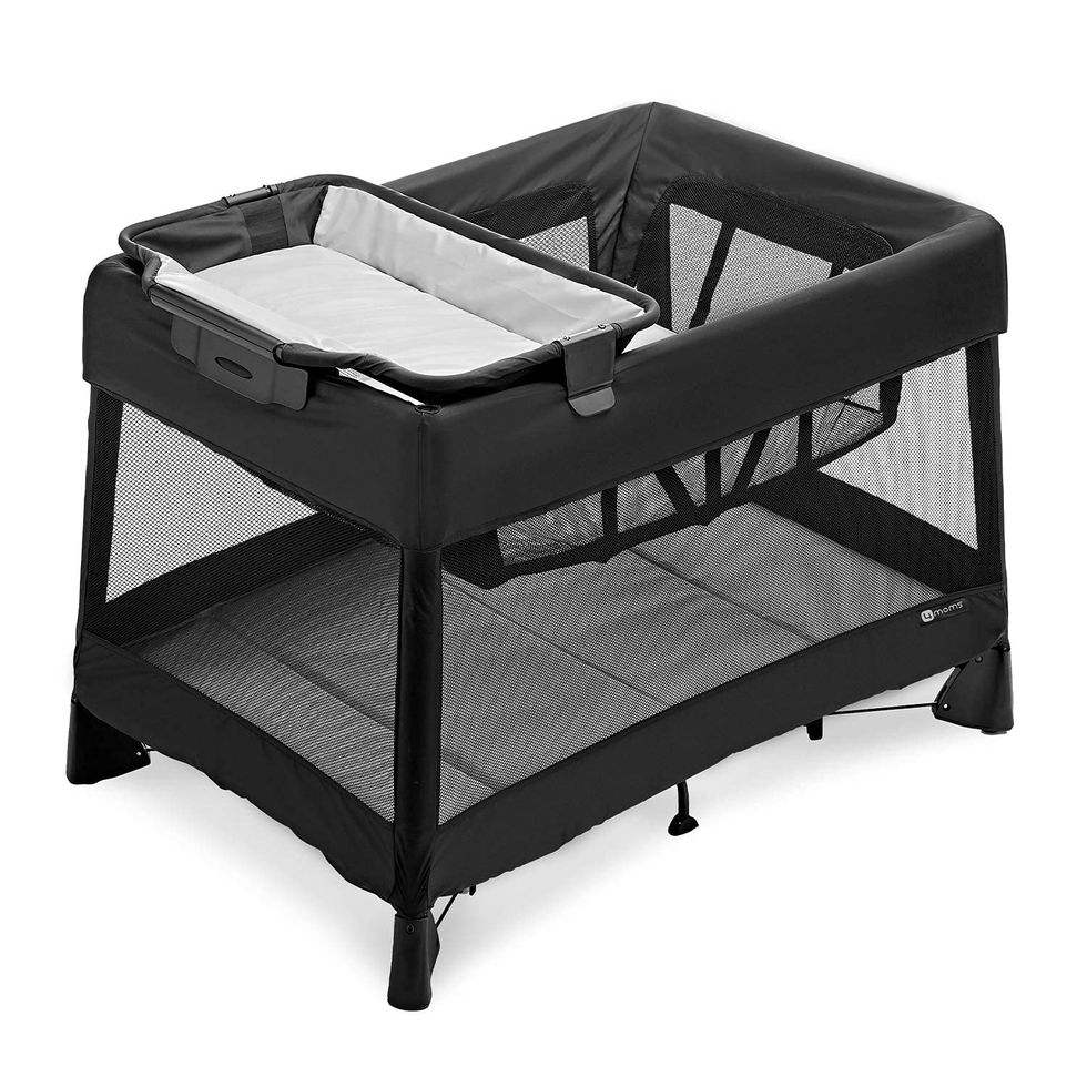 Breeze Plus Portable Playard with Removable Bassinet
