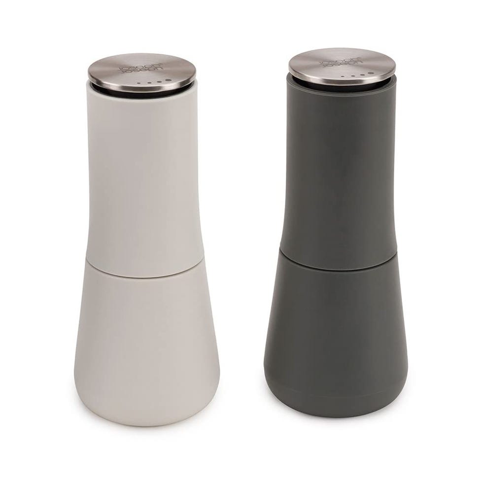Non-Spill Salt and Pepper Mill Set