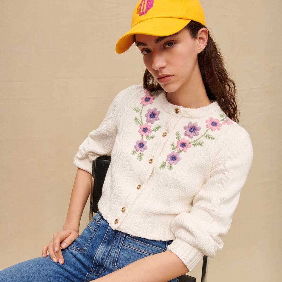 Floral Embroidered Cropped Cardigan Floral Embroidered Cropped Cardigan