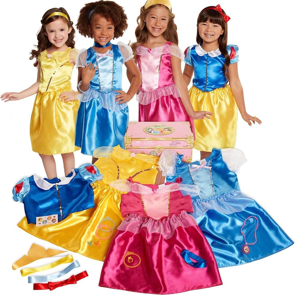 Disney Princess Deluxe Dress-Up Trunk 