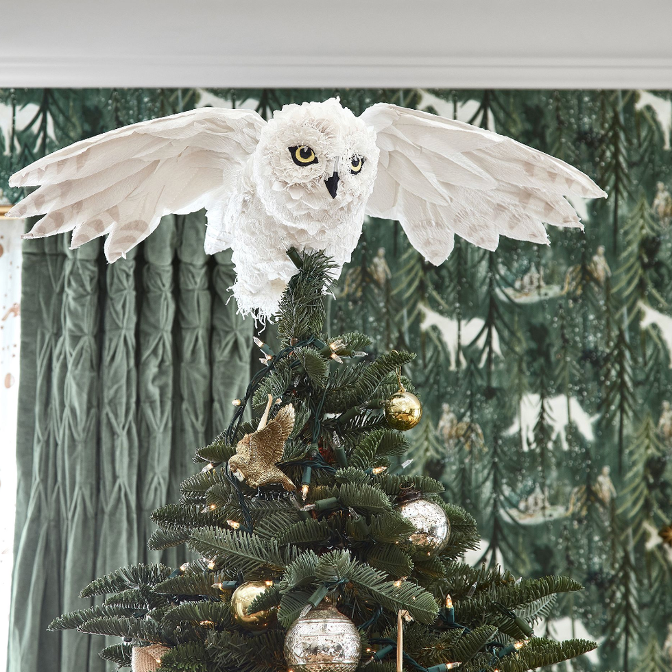 30 Unique Christmas Tree Topper Ideas for 2023