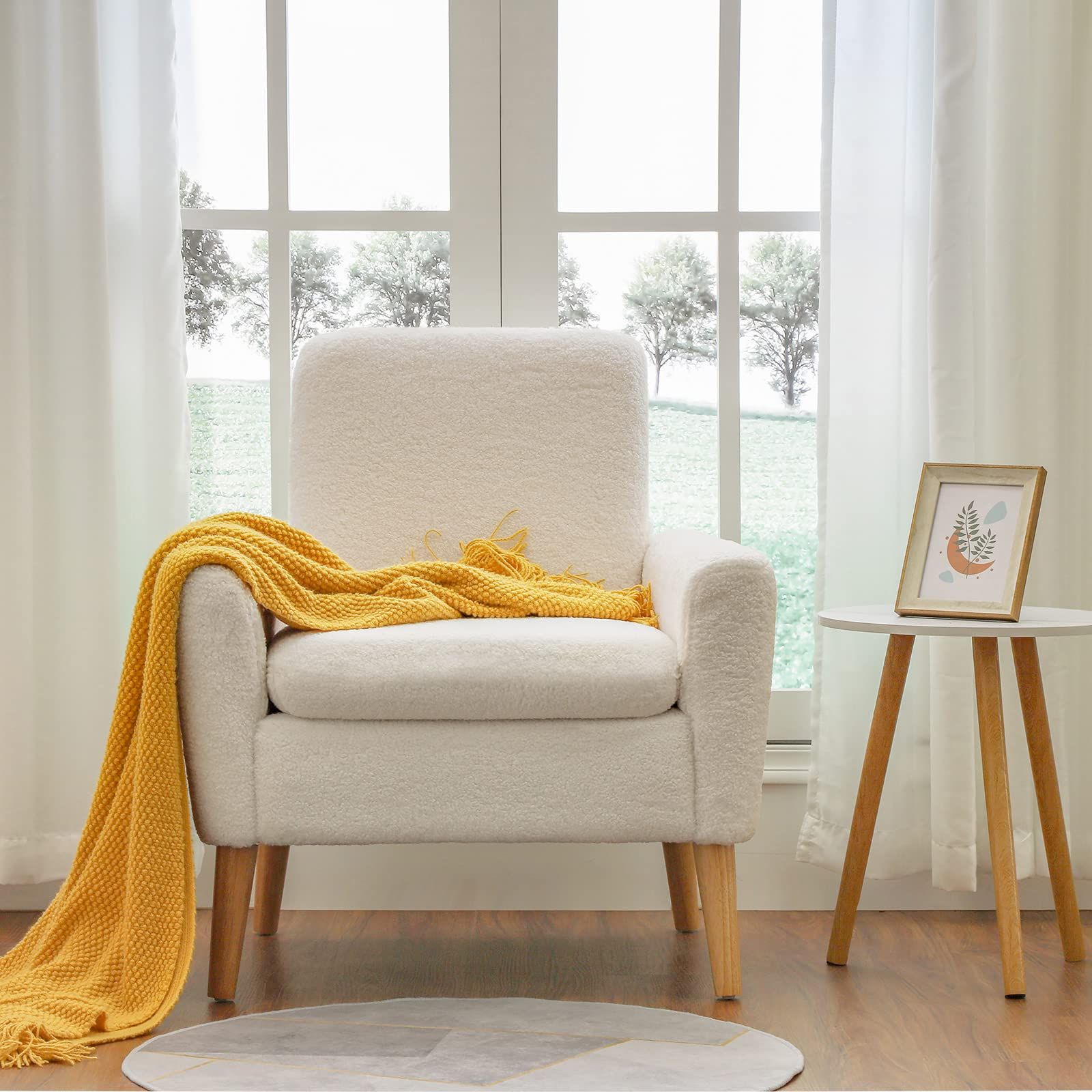 Comfy reading chair store for bedroom