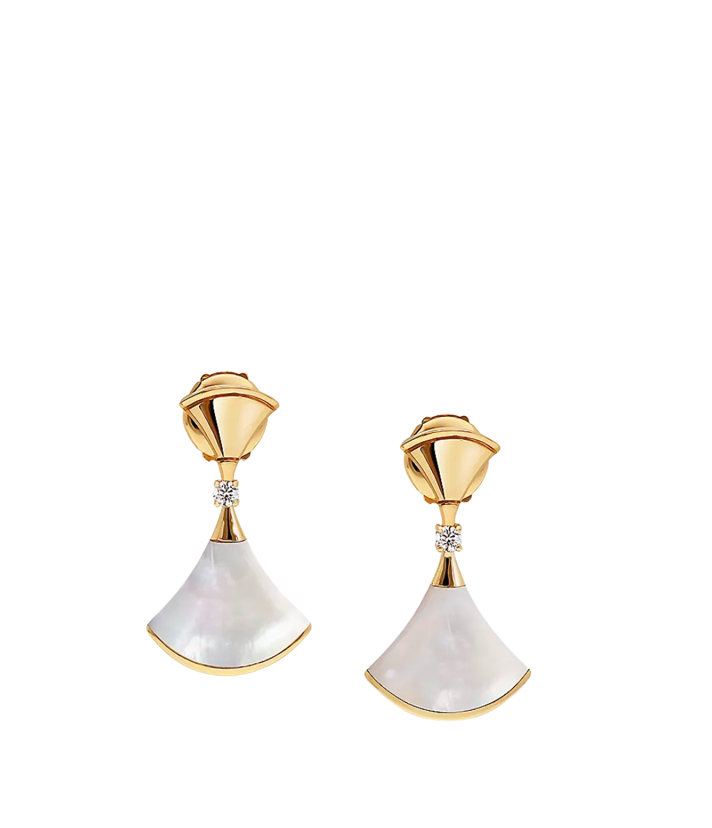Find the Best Earrings for Your Wedding Dress Neckline